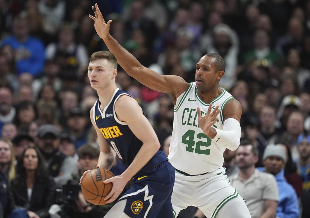 篮板球表现 篮板球表现