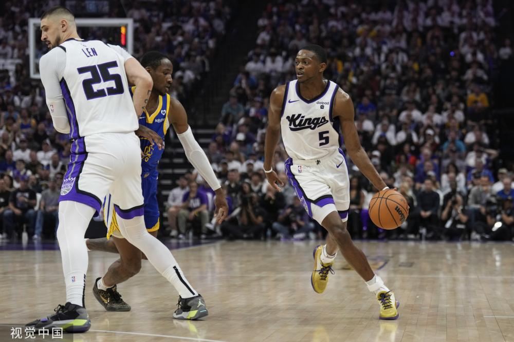 森林狼对决 森林狼对决