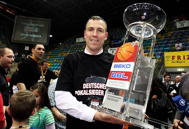 更在于她刻 更在于她刻